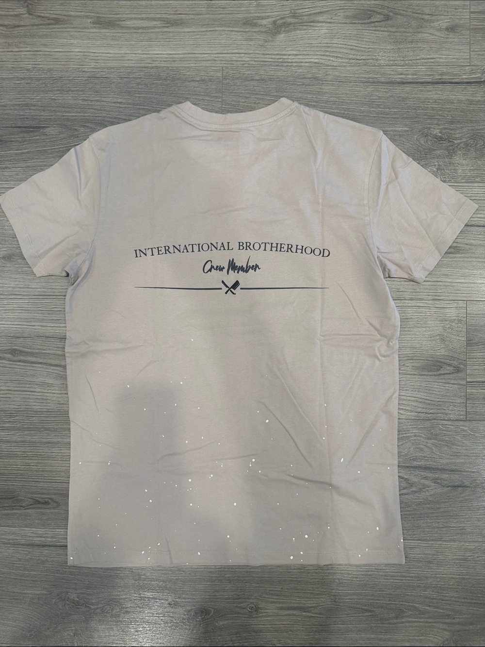 Distorted People International Brotherhood Crew Member Paint Splatter Men’s Sz L